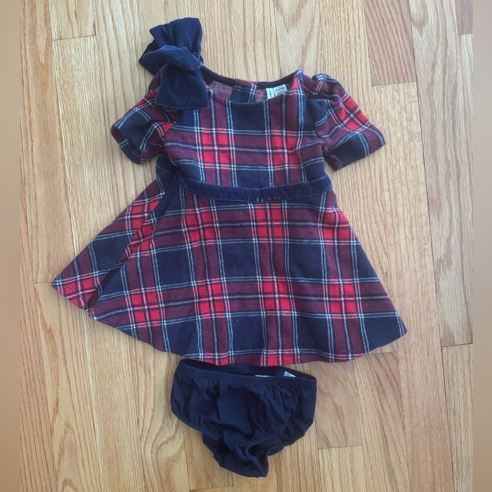Janie and Jack Holiday dress 6–12 months